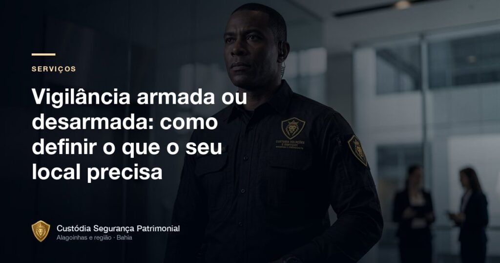 Vigilante uniformizado em hall corporativo, ilustrando o artigo sobre vigilância armada e desarmada